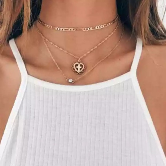 Jewelry - Dainty Boho Gold cross choker necklace